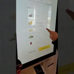 Czy w McDonald's można płacić BLIKiem? Poznaj wszystkie szczegóły