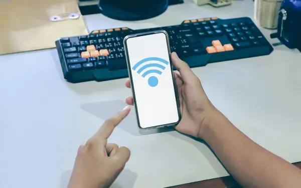 Jak zmienić częstotliwość wifi w telefonie i poprawić połączenie